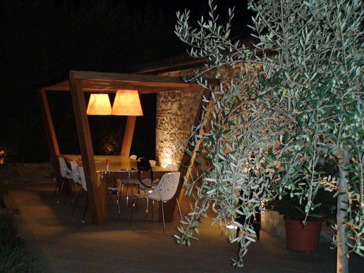 Appartamento In Villa Con Piscina - Mhateria Relais Rignano sullʼArno Dış mekan fotoğraf